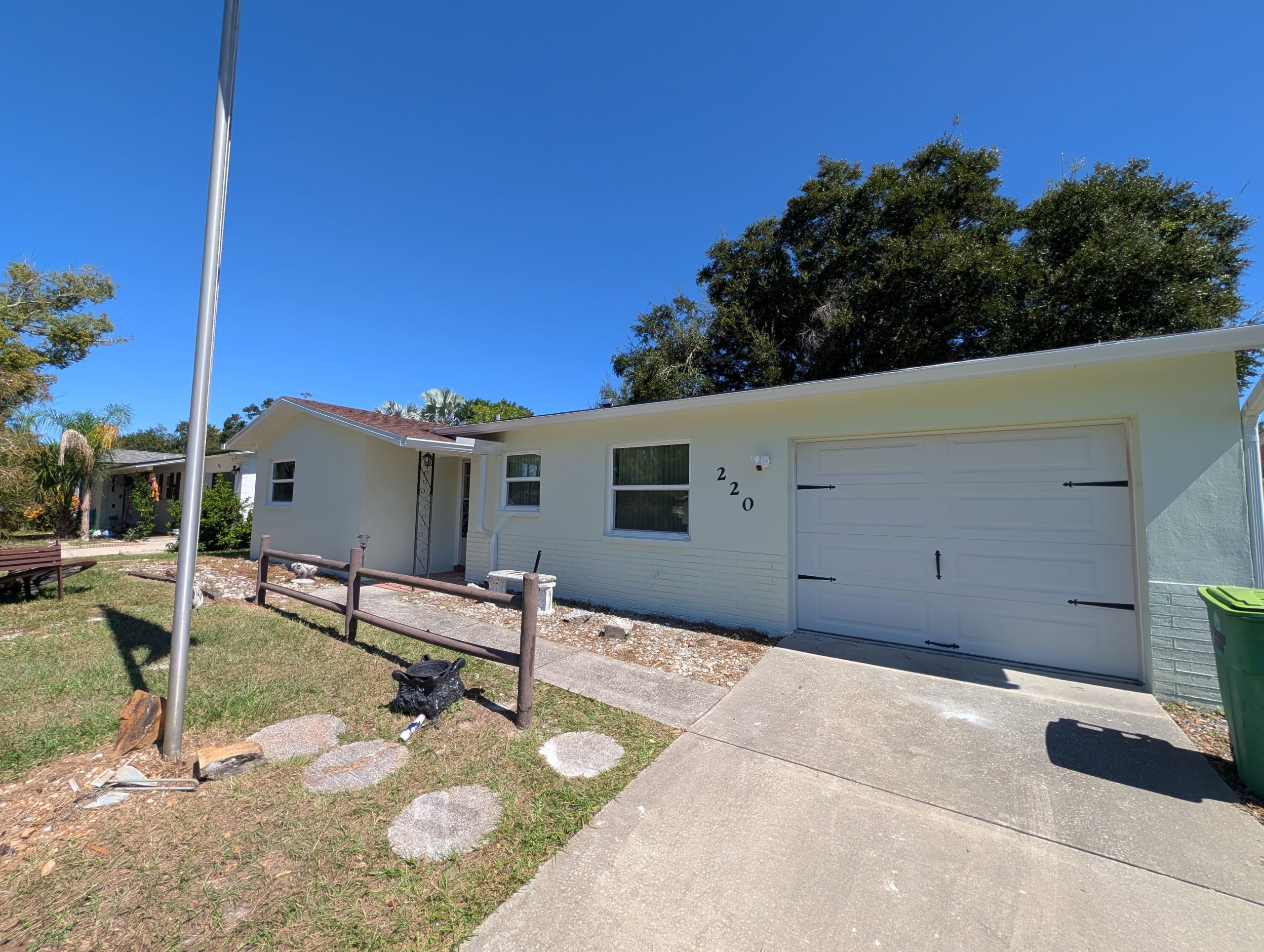 Fresh-White-Stucco-Exterior-Paint-After-Photo
