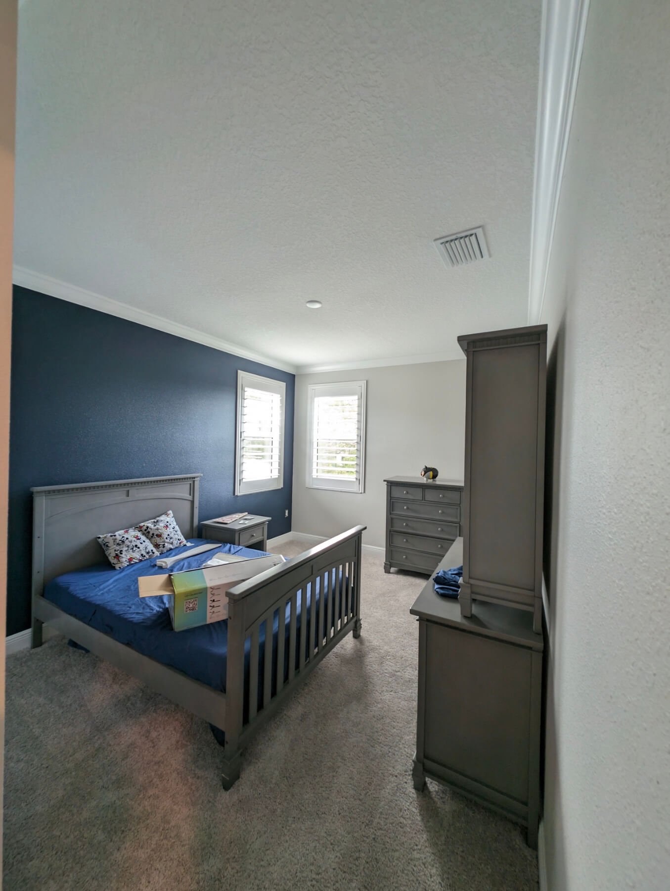 kids-room-painting-after-creative-colors-1