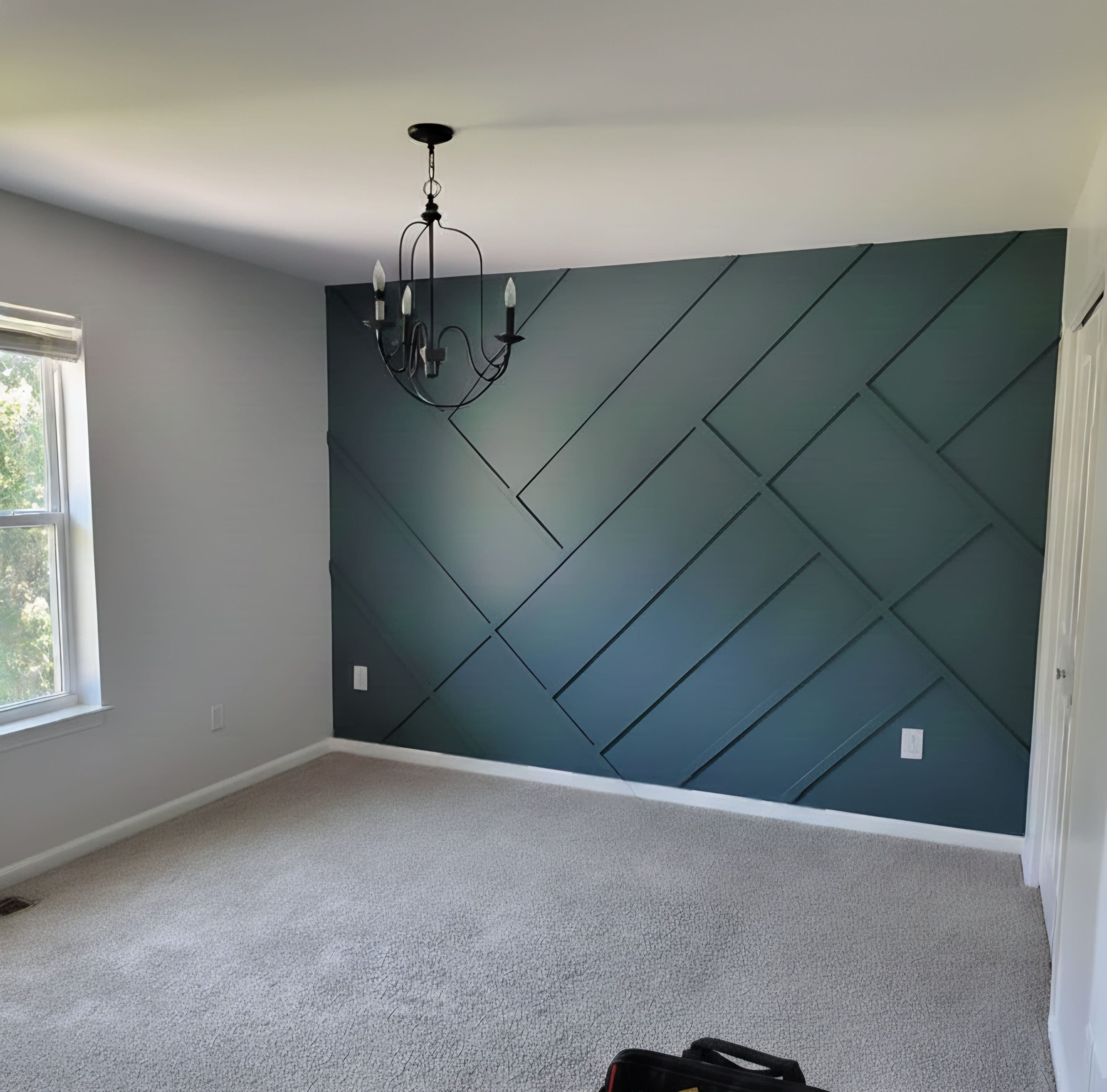 Bedroom-Accent-Wall-Geometric-Design-Navy-Blue