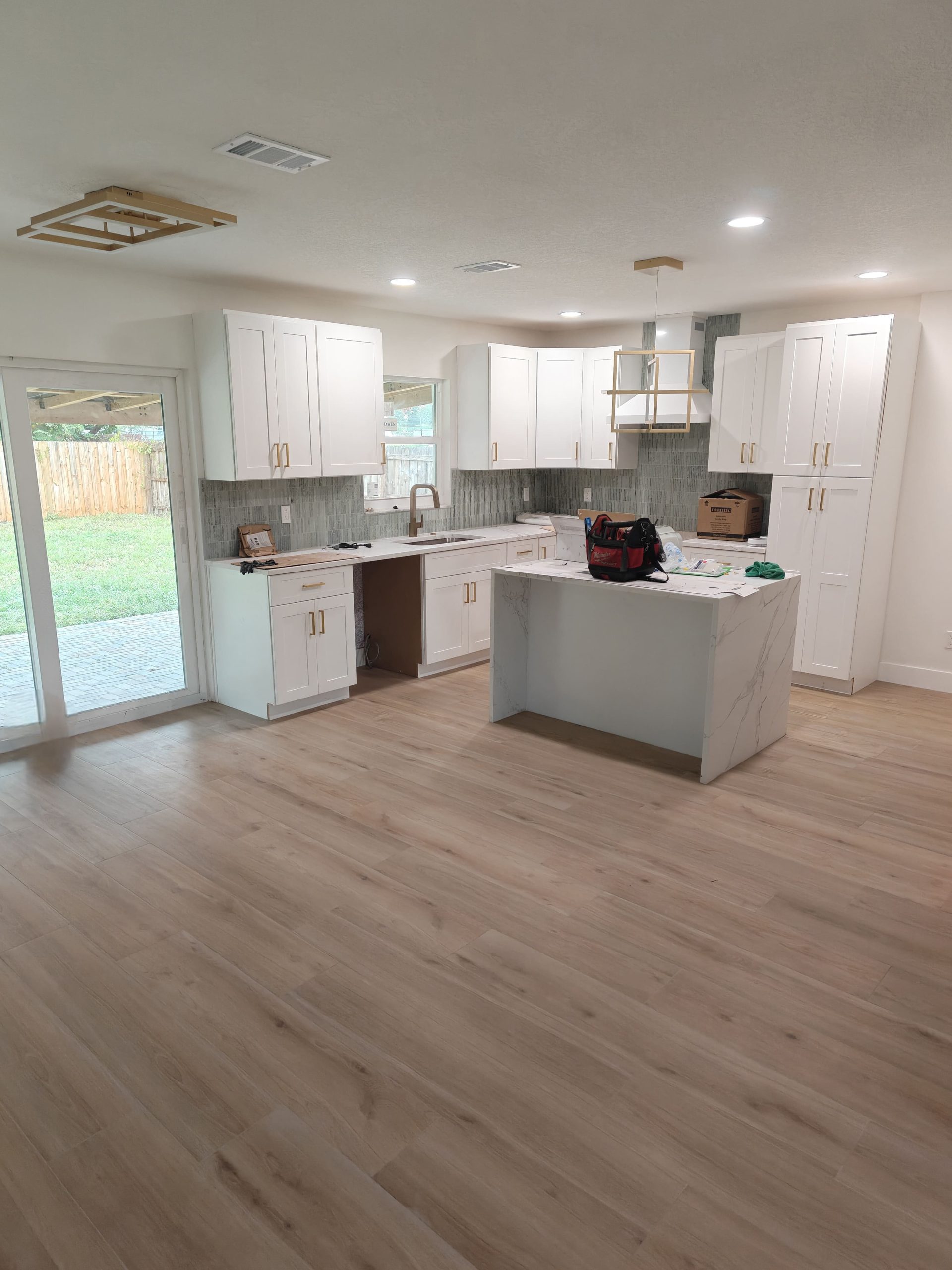 Luxury-Vinyl-Plank-Flooring-Installation-Kitchen