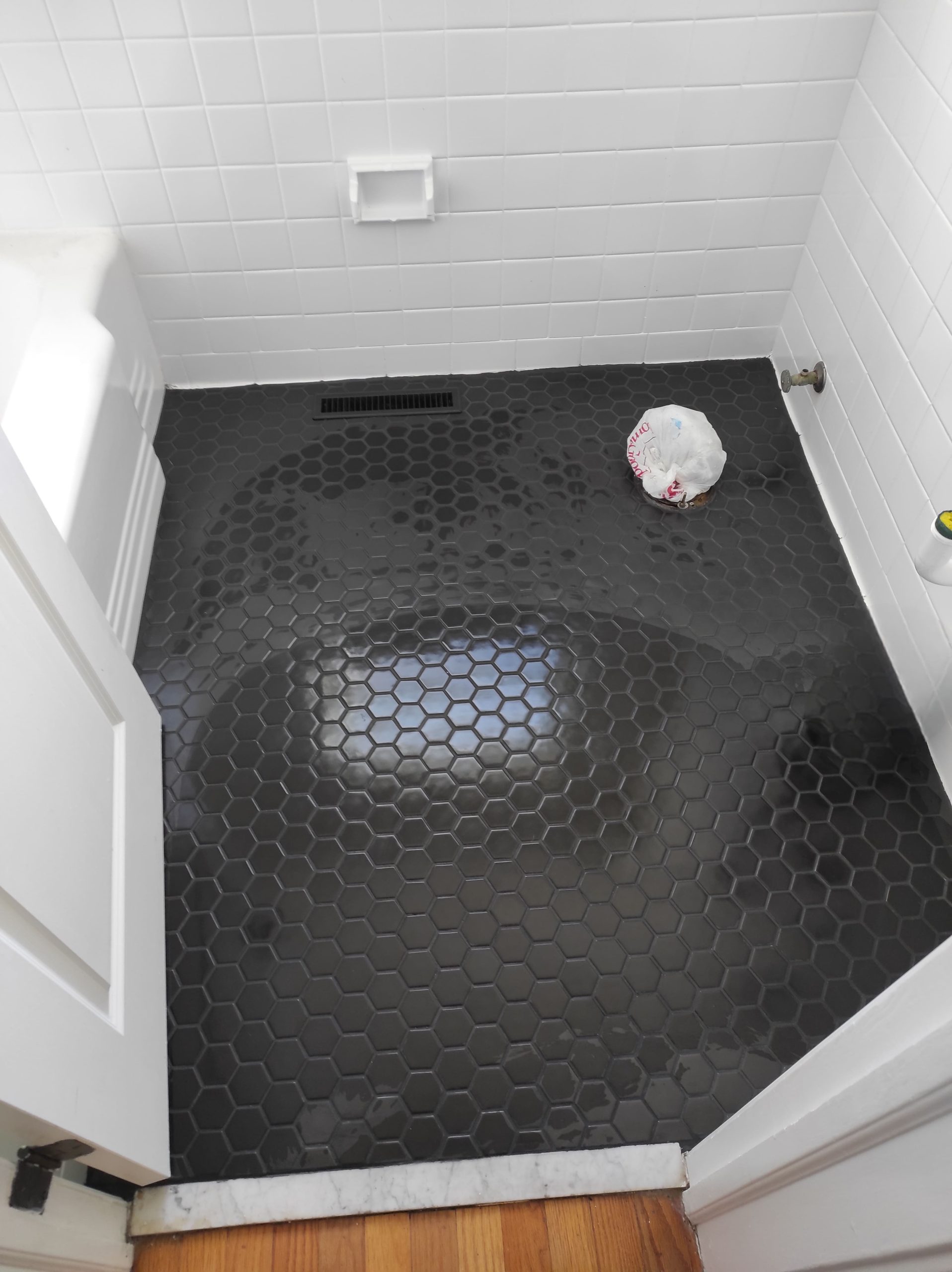 Matte-Black-Hexagon-Bathroom-Floor-Tile